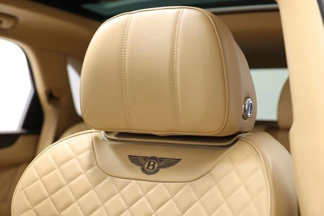 2018 Bentley Bentayga - Image 19 of 31