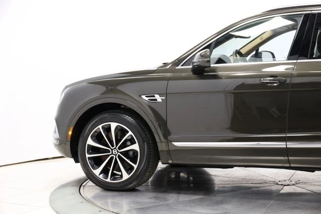 2018 Bentley Bentayga - Image 6 of 31
