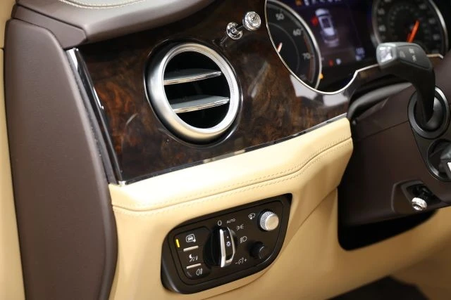 2018 Bentley Bentayga - Image 23 of 31