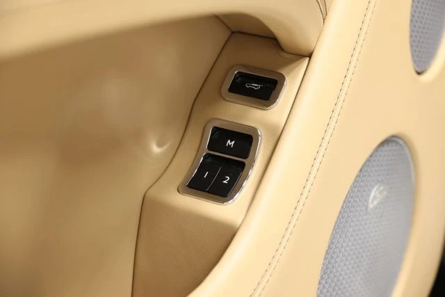 2018 Bentley Bentayga - Image 13 of 31
