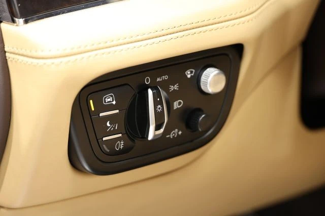 2018 Bentley Bentayga - Image 25 of 31
