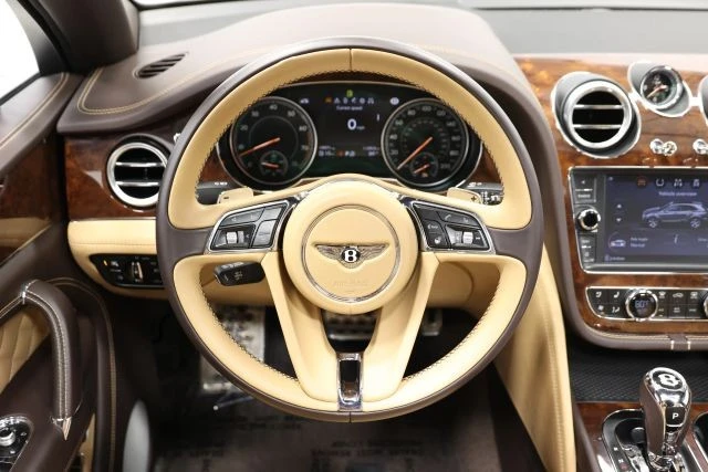 2018 Bentley Bentayga - Image 25 of 31