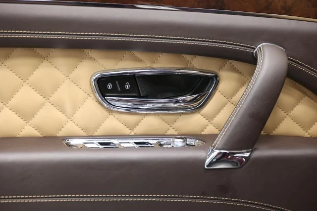 2018 Bentley Bentayga - Image 10 of 31