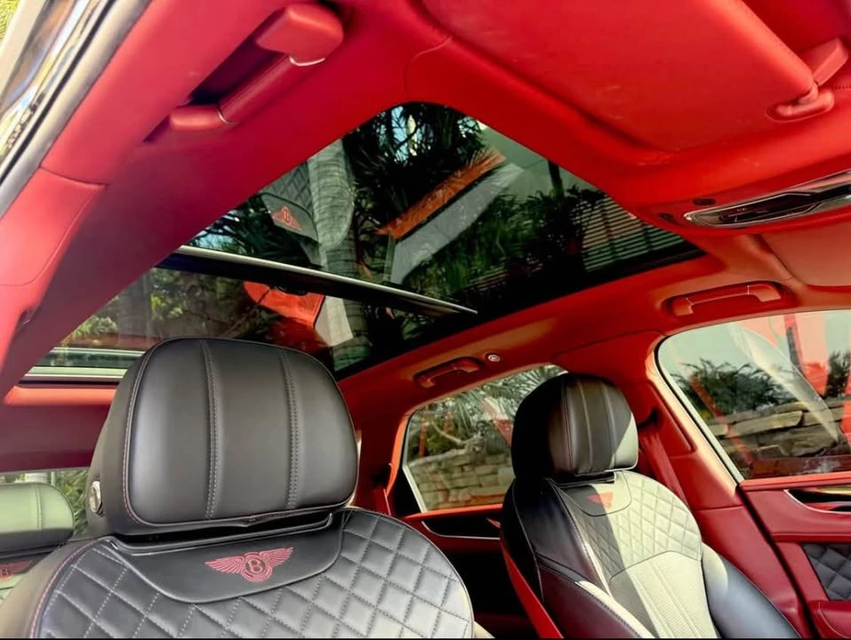 2018 Bentley Bentayga - Image 5 of 5