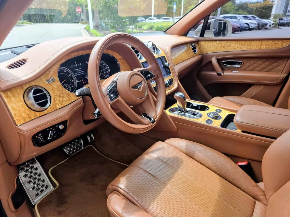 2018 Bentley Bentayga - Image 6 of 6