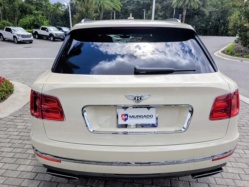 2018 Bentley Bentayga - Image 4 of 6