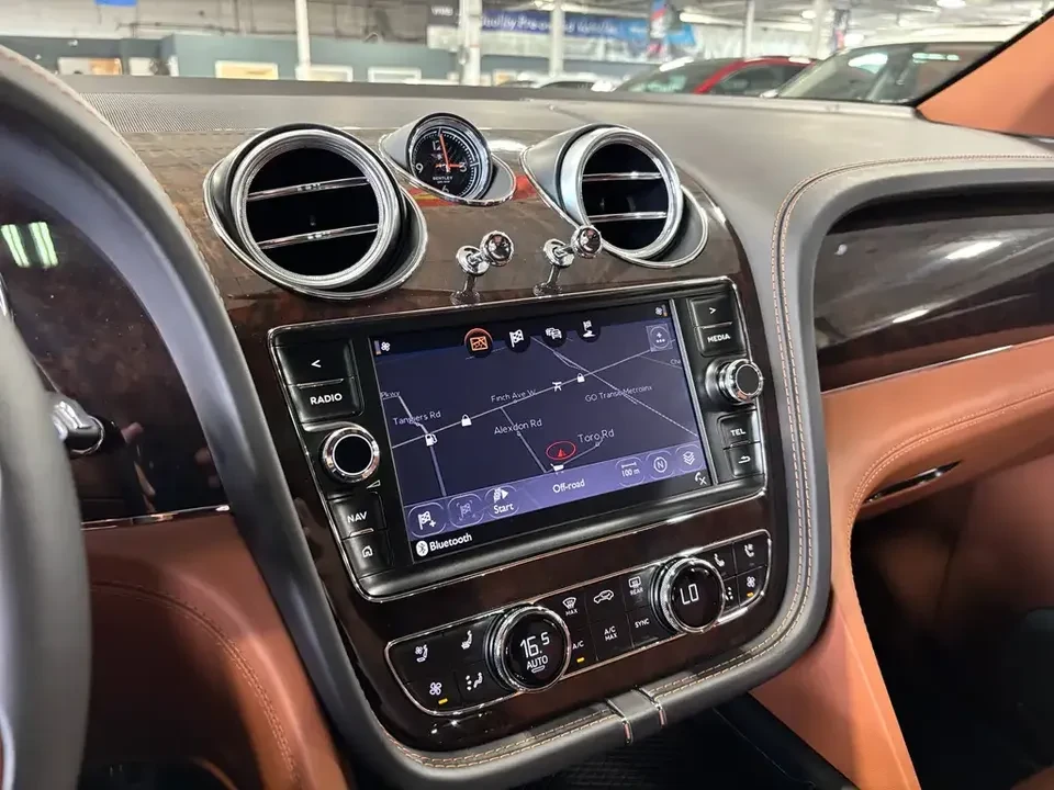 2018 Bentley Bentayga - Image 19 of 20