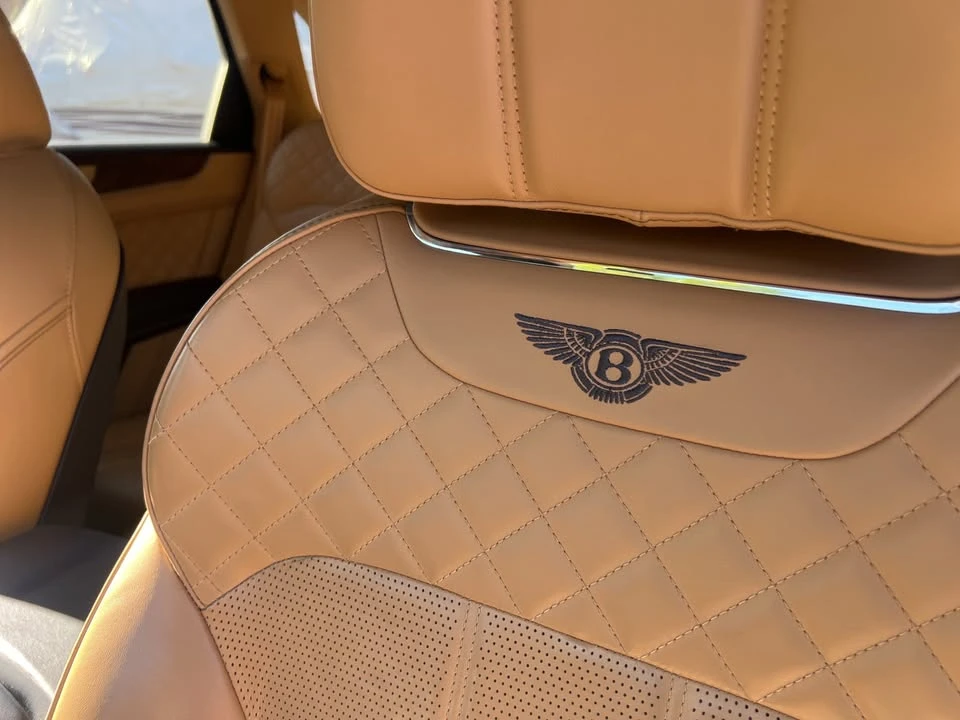 2018 Bentley Bentayga Mulliner - Image 14 of 14