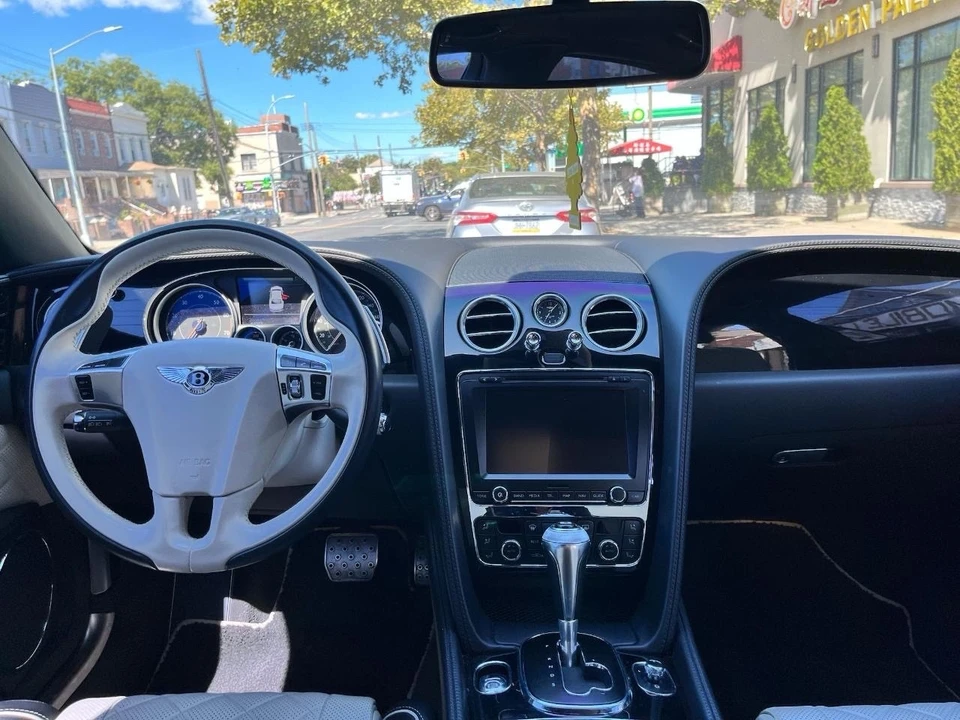2018 Bentley Continental Flying Spur - Image 15 of 16