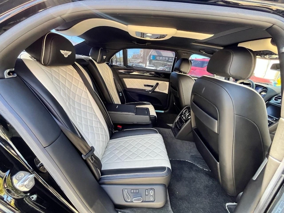2018 Bentley Continental Flying Spur - Image 13 of 16