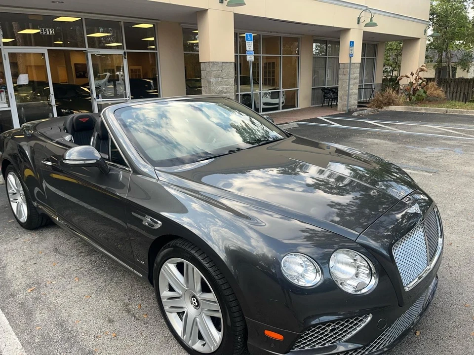 2018 Bentley Continental GTC - Image 2 of 31