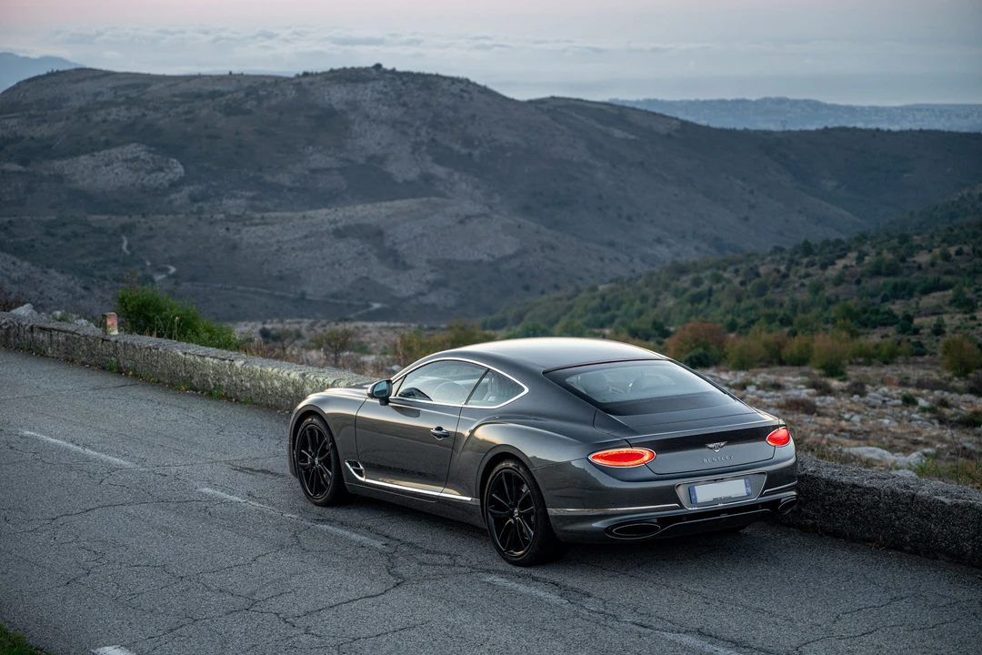 2018 Bentley Continental GT 2nd Gen - Image 28 of 31