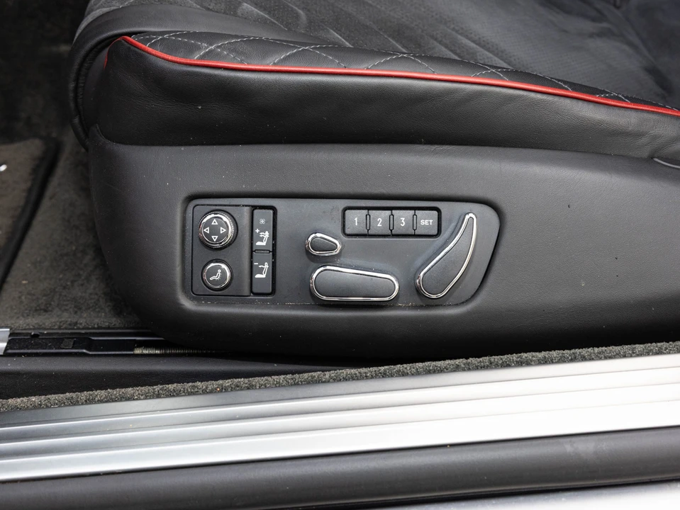 2018 Bentley Continental GTC - Image 30 of 31