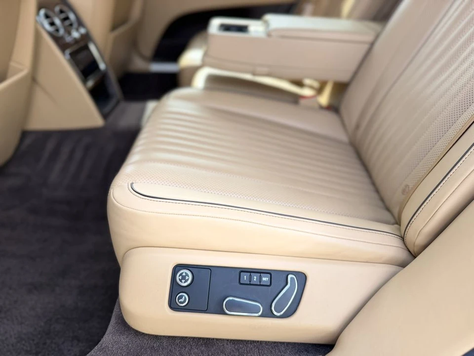 2018 Bentley Continental Flying Spur - Image 16 of 29