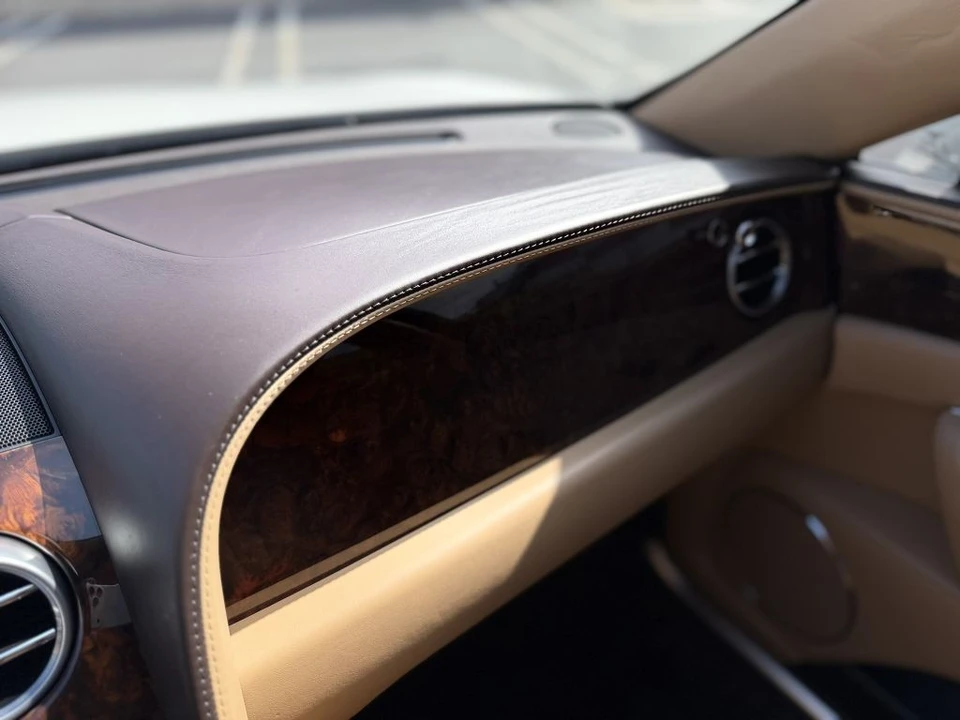 2018 Bentley Continental Flying Spur - Image 26 of 29