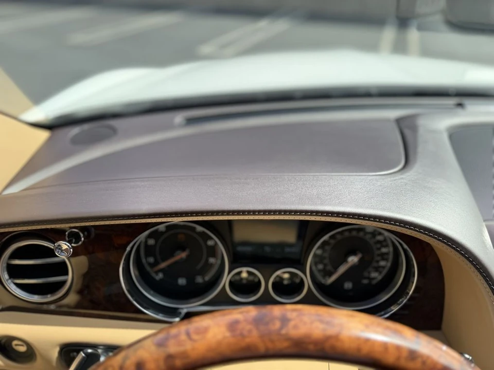 2018 Bentley Continental Flying Spur - Image 24 of 29