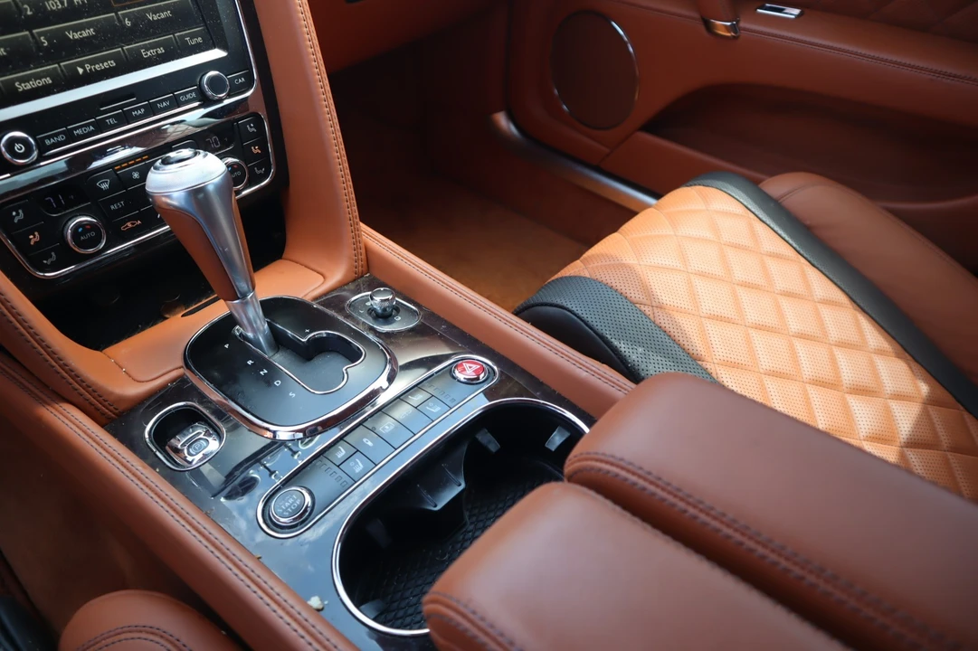 2018 Bentley Continental Flying Spur - Image 19 of 21