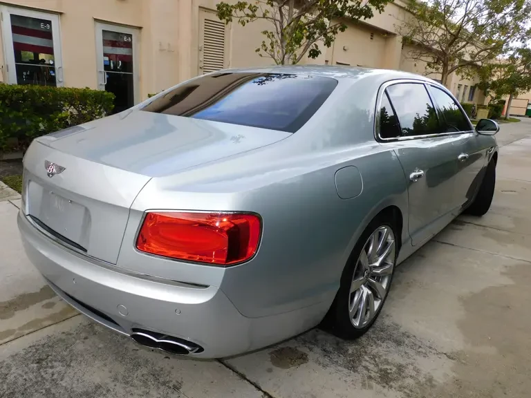 2018 Bentley Continental - Image 10 of 28