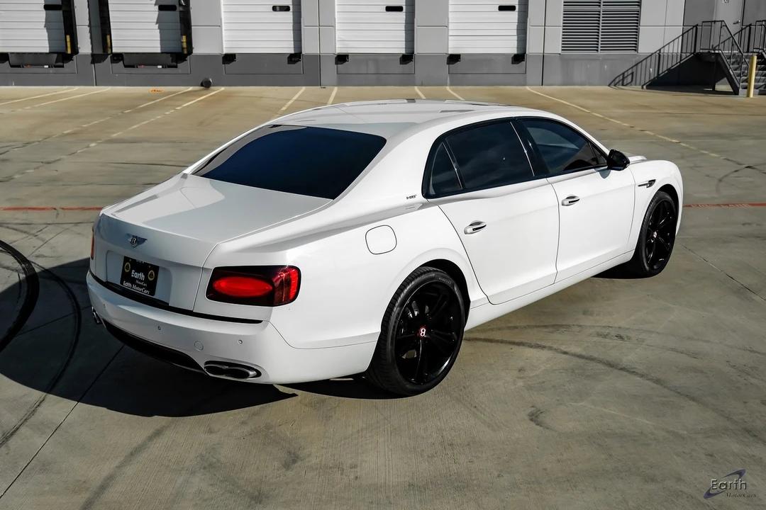 2018 Bentley Continental Flying Spur - Image 16 of 21