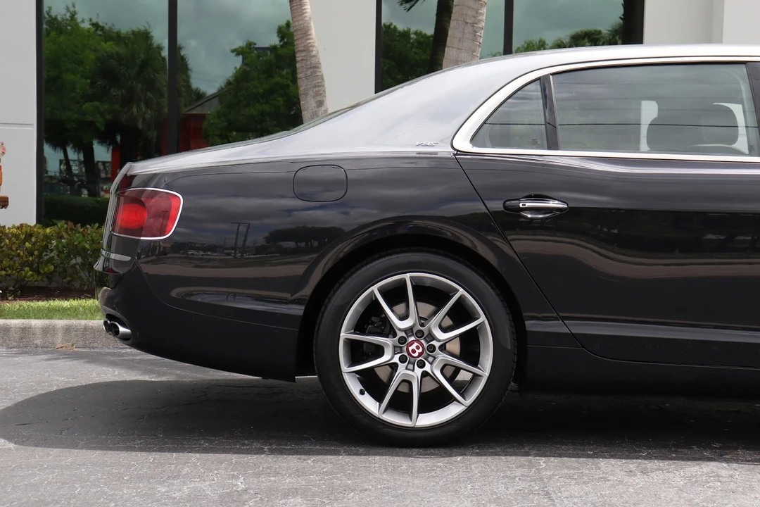2018 Bentley Continental Flying Spur - Image 12 of 21