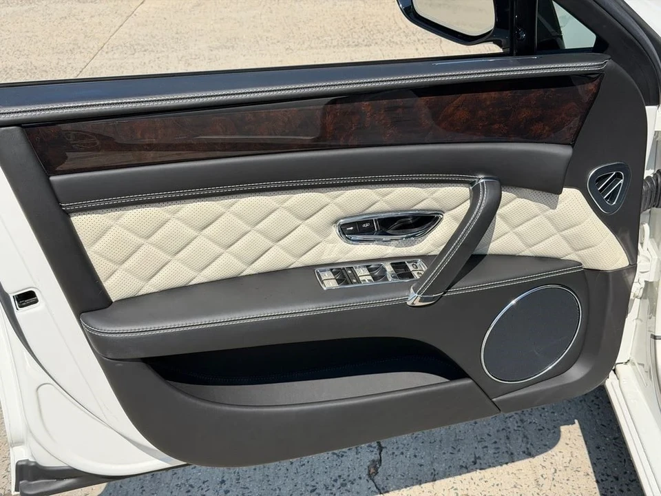 2018 Bentley Continental Flying Spur - Image 17 of 21
