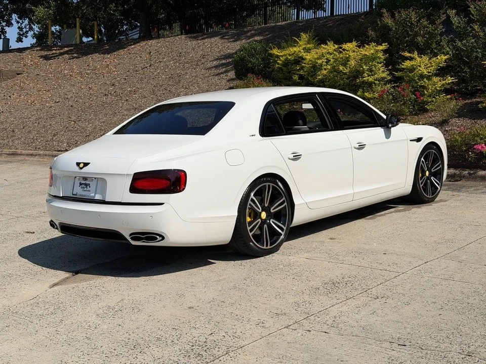 2018 Bentley Continental Flying Spur - Image 14 of 21