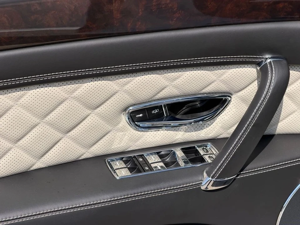 2018 Bentley Continental Flying Spur - Image 19 of 21