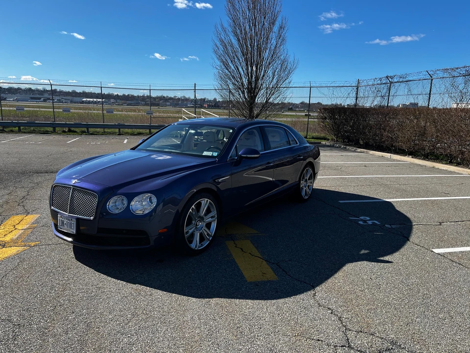2018 Bentley Continental Flying Spur - Image 11 of 31