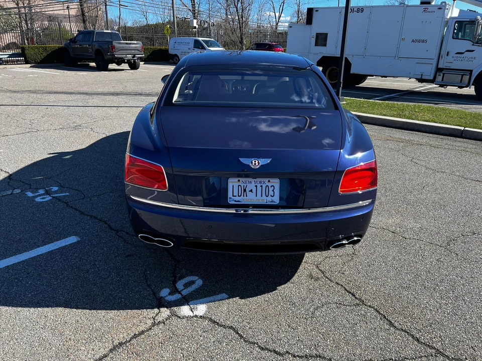 2018 Bentley Continental Flying Spur - Image 17 of 31