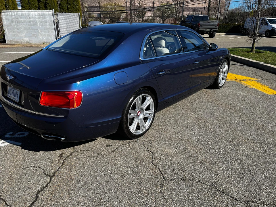 2018 Bentley Continental Flying Spur - Image 19 of 31