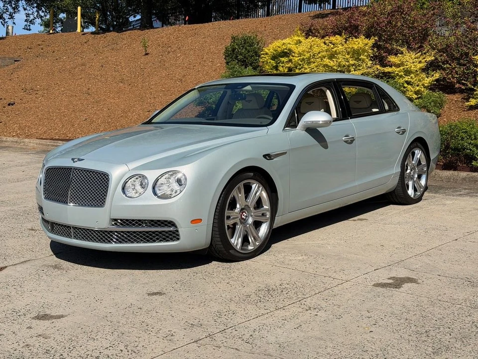 2018 Bentley Continental - Image 2 of 31