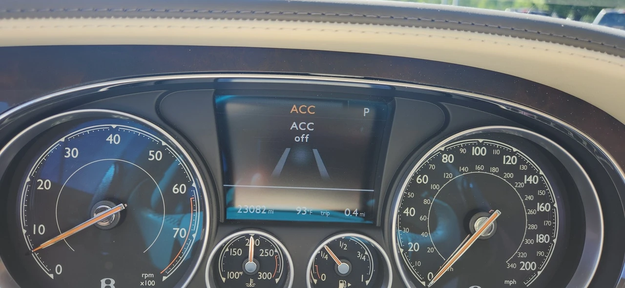 2018 Bentley Continental - Image 12 of 31