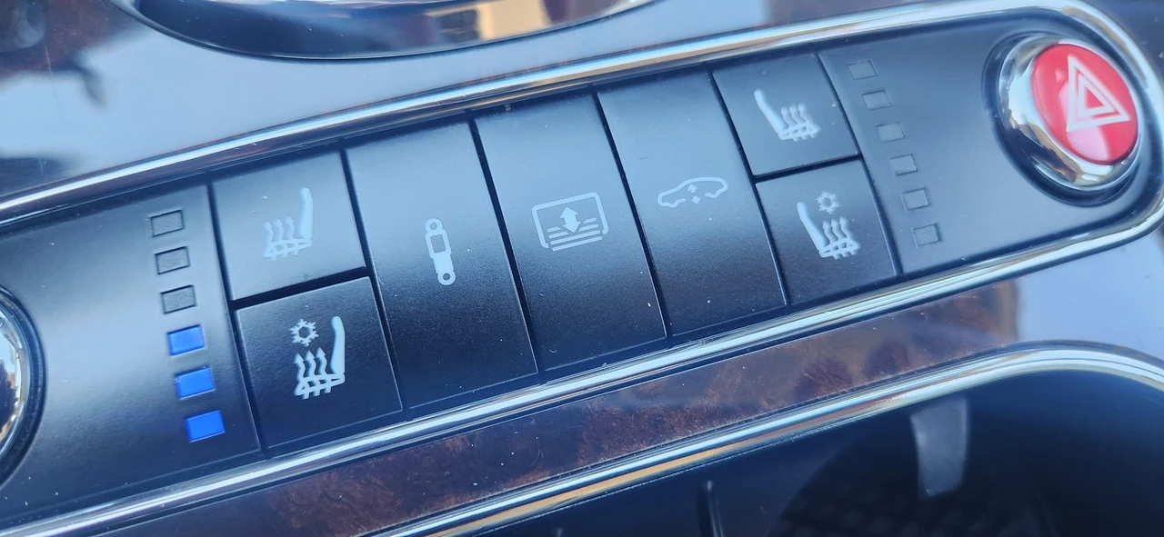 2018 Bentley Continental - Image 24 of 31