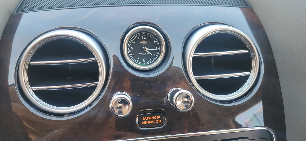 2018 Bentley Continental - Image 30 of 31