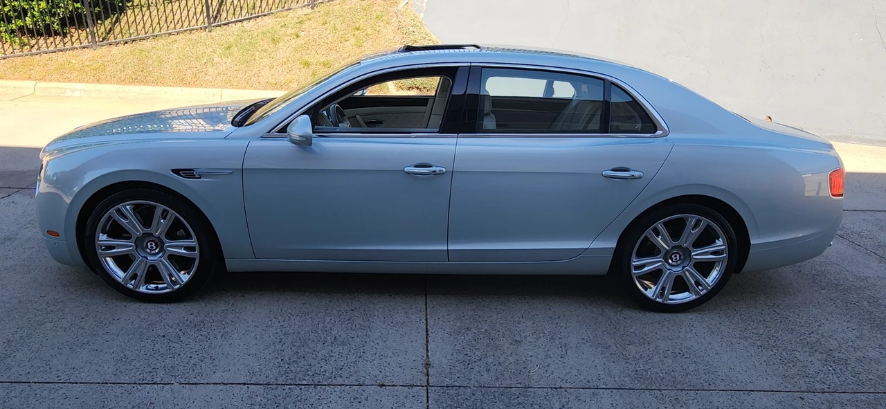2018 Bentley Continental - Image 10 of 31