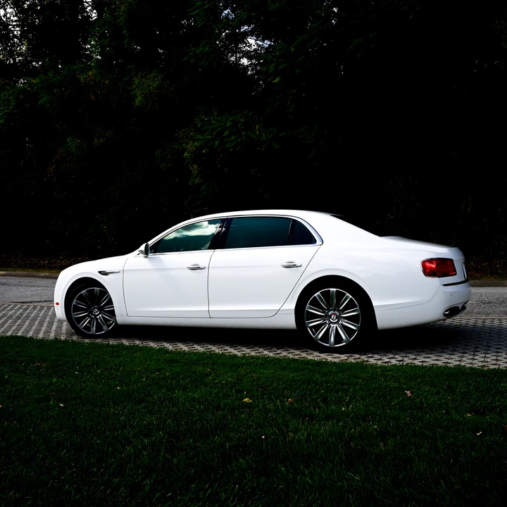 2018 Bentley Continental Flying Spur - Image 21 of 31