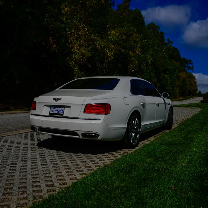 2018 Bentley Continental Flying Spur - Image 16 of 31