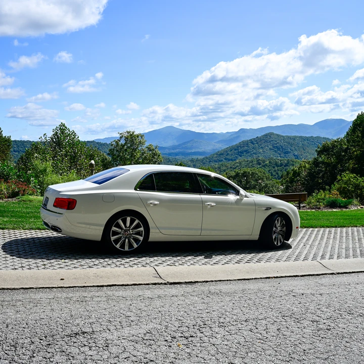 2018 Bentley Continental Flying Spur - Image 13 of 31
