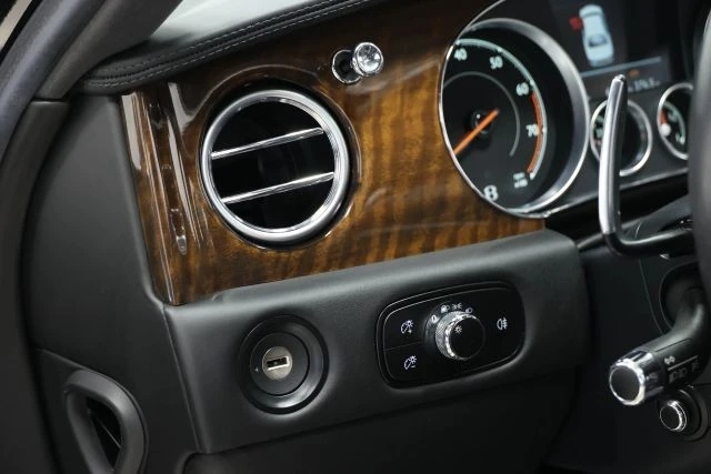 2018 Bentley Continental - Image 19 of 21