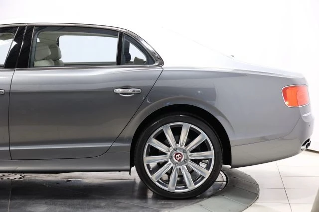 2018 Bentley Continental Flying Spur - Image 11 of 31