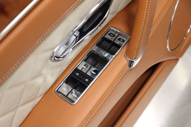 2018 Bentley Continental Flying Spur - Image 13 of 31