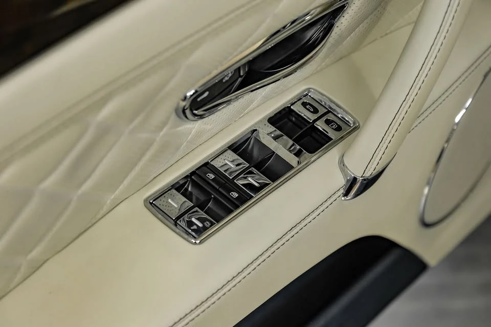 2018 Bentley Continental Flying Spur - Image 4 of 20