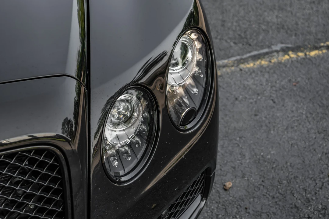 2018 Bentley Continental Flying Spur - Image 14 of 31