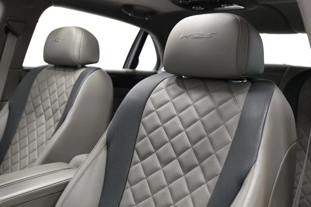 2018 Bentley Continental Flying Spur - Image 18 of 31