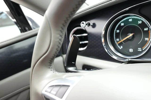 2018 Bentley Continental Flying Spur - Image 28 of 31