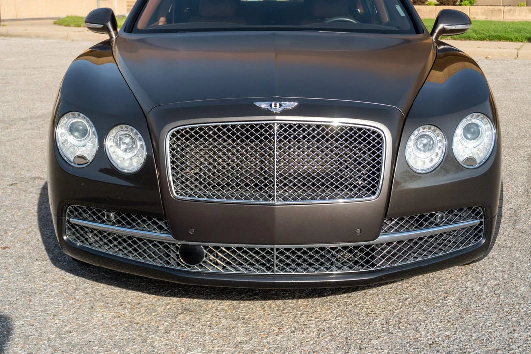 2018 Bentley Continental Flying Spur - Image 11 of 31