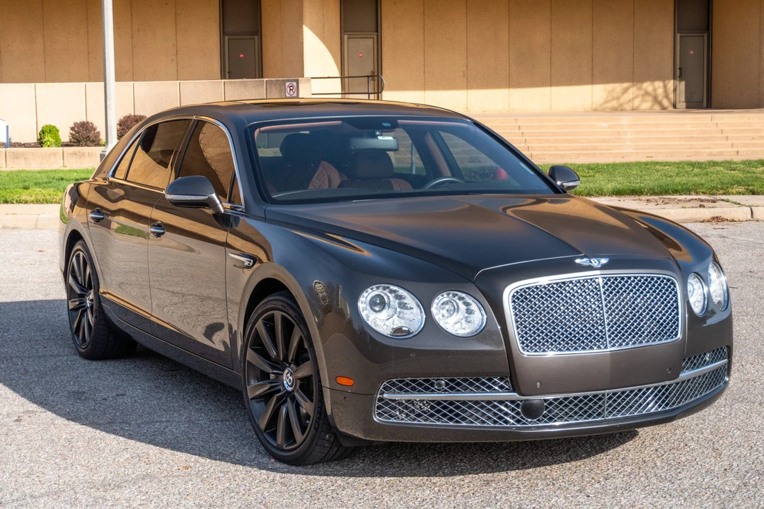 2018 Bentley Continental Flying Spur - Image 9 of 31