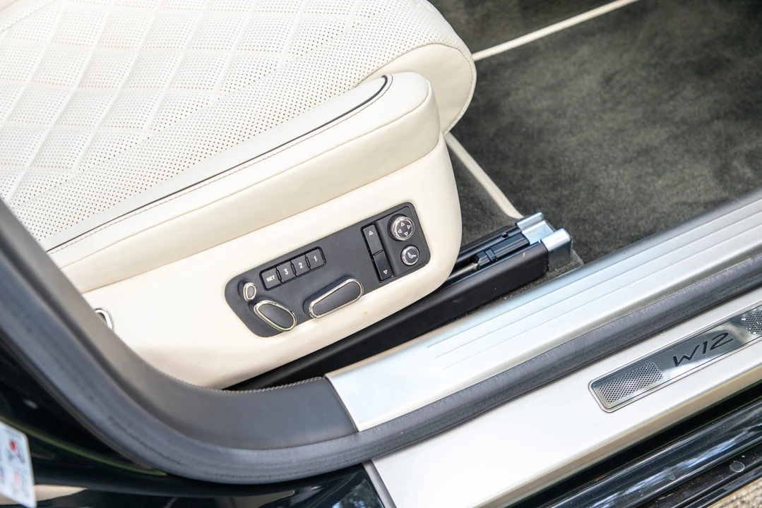 2018 Bentley Continental Flying Spur - Image 30 of 31
