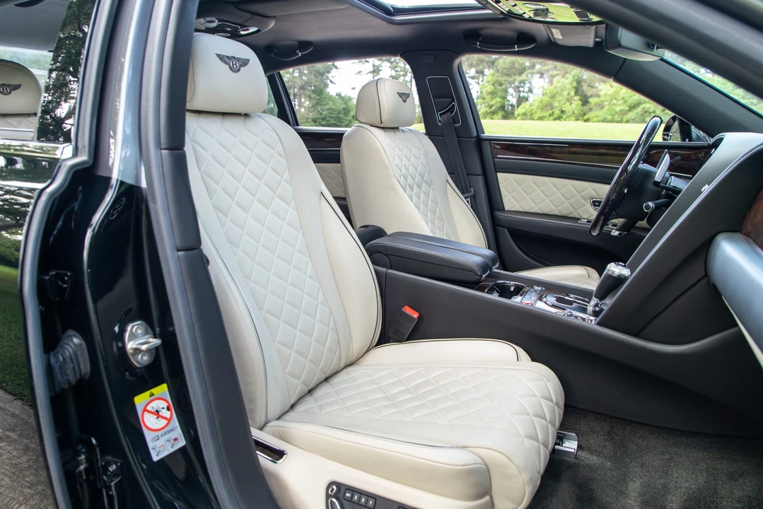 2018 Bentley Continental Flying Spur - Image 29 of 31