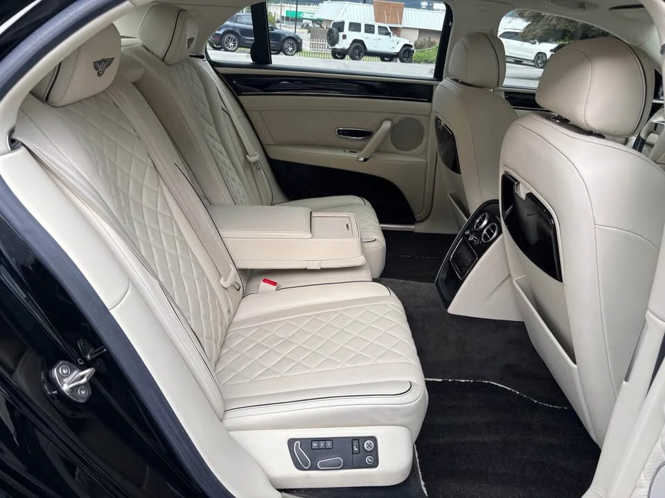 2018 Bentley - Image 13 of 14
